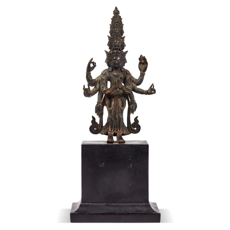 



BRONZE SCULPTURE OF AVALOKITESHVARA, SINO-TIBET, 18TH CENTURY  - Auction Asian Art | 东方艺术 - Pandolfini Casa d'Aste