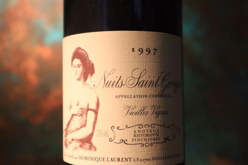 



Nuits-Saint-Georges Vieilles Vignes Dominique Laurent par Enoteca Pinchiorri 1997  - Auction Smartwine 2.0 | Christmas Edition - Pandolfini Casa d'Aste