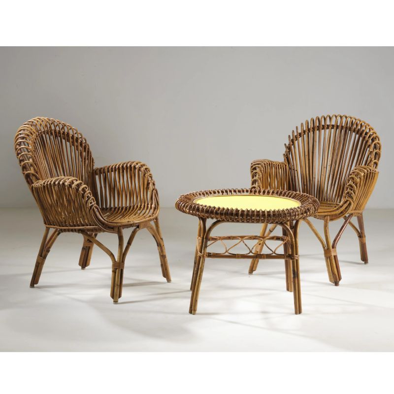 



COPPIA DI POLTRONE E UN TAVOLO BASSO  - Asta DESIGN E ARTI DECORATIVE DEL '900 - Pandolfini Casa d'Aste