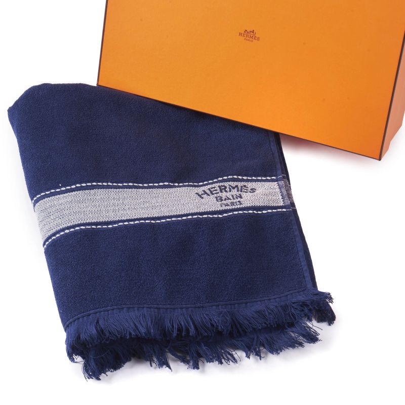 



HERMES TELO DA MARE  - Asta VINTAGE: BORSE E ACCESSORI DI HERMES, LOUIS VUITTON E ALTRE GRANDI MAISON - Pandolfini Casa d'Aste