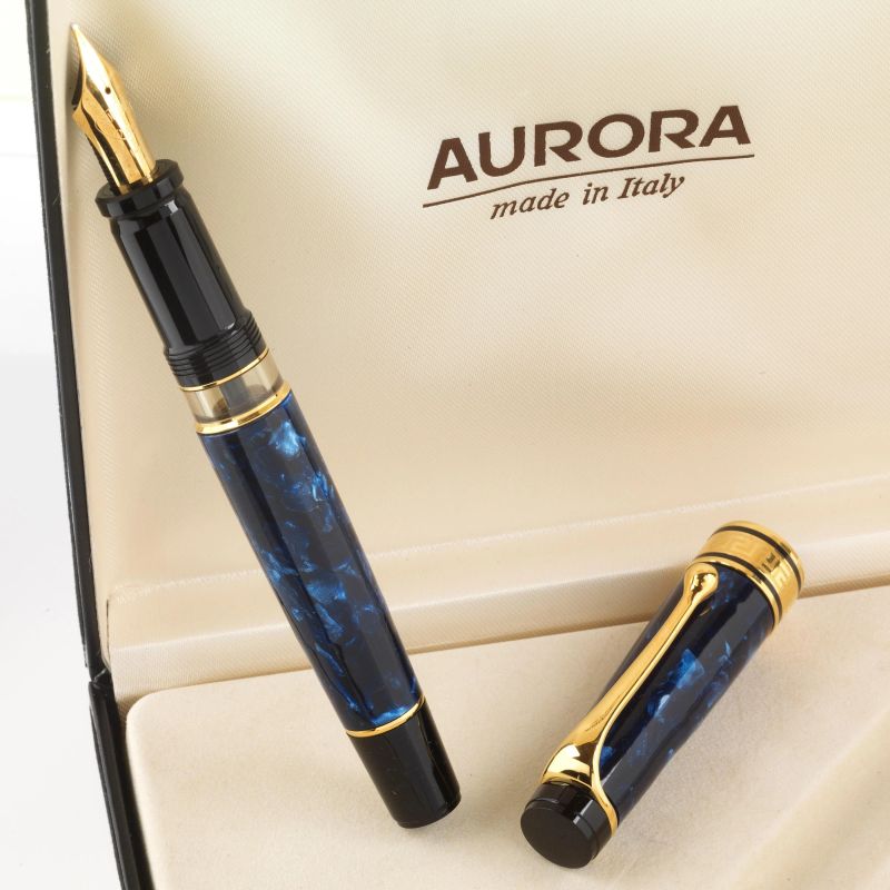 AURORA OPTIMA MARBLED BLUE FOUNTAIN PEN  - Auction ONLINE AUCTION | WATCHES AND PENS - Pandolfini Casa d'Aste