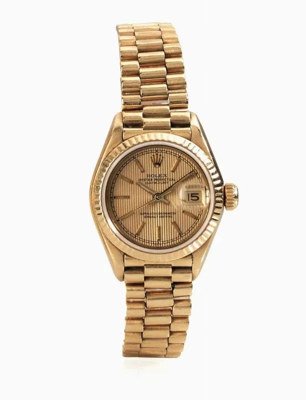 Orologio per signora Rolex Oyster Perpetual Date Just Lady, Ref. 69'178, seriale n. 8'459'963, 1984 circa, in oro giallo 18 kt  - Auction Silver, jewels, watches and coins - Pandolfini Casa d'Aste