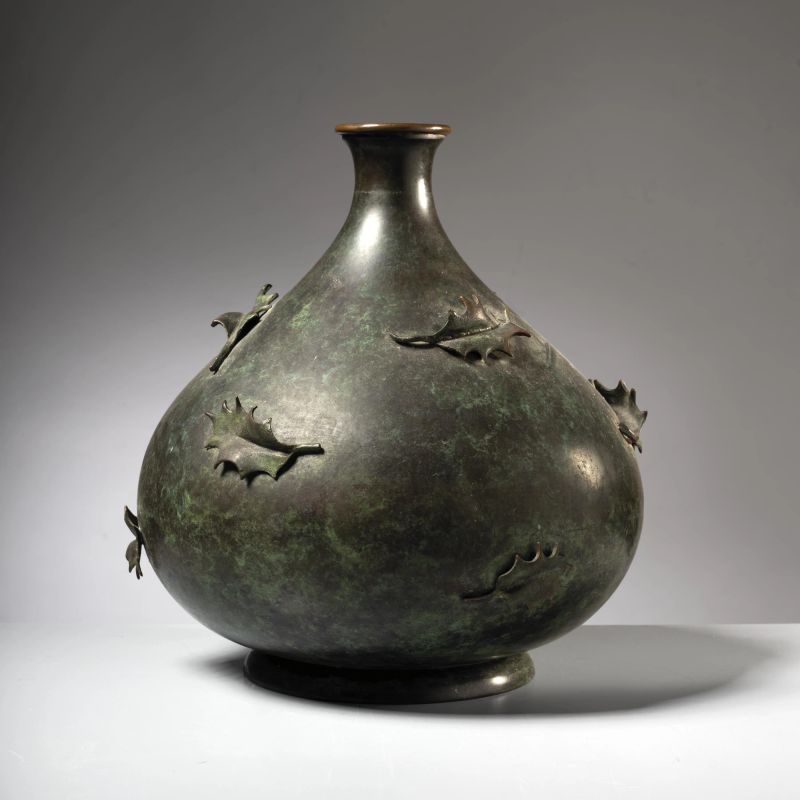 



A METAL VASE   - Auction DESIGN AND DECORATIVE ARTS - Pandolfini Casa d'Aste