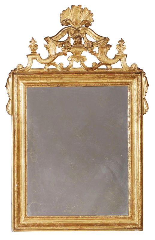 A NORTHERN ITALY MIRROR, 18TH CENTURY  - Auction ONLINE AUCTION | ARREDARE CON STILE. MOBILI E OGGETTI D'ARTE - Pandolfini Casa d'Aste