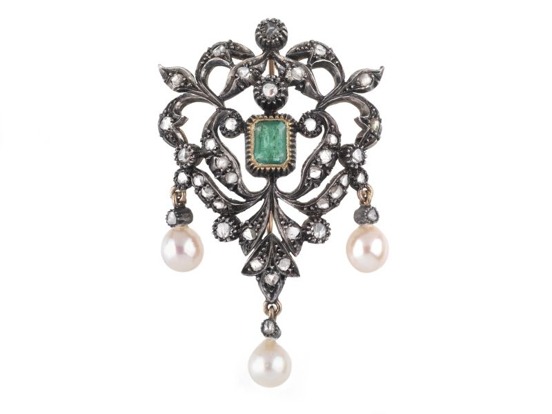      SPILLA A TRALCIO CON SMERALDO PERLE E ROSE DI DIAMANTE   - Auction Online Auction | jewels, wristwatches and pens - Pandolfini Casa d'Aste