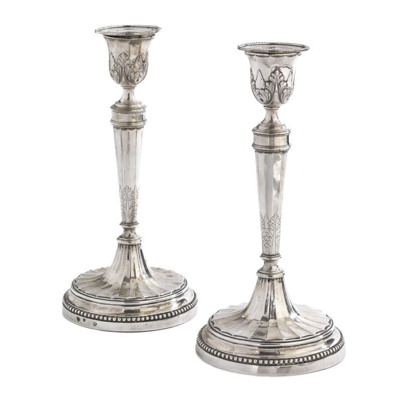 COPPIA DI CANDELIERI, PARIGI, INIZI SECOLO XIX  - Auction ITALIAN AND EUROPEAN SILVER - Pandolfini Casa d'Aste