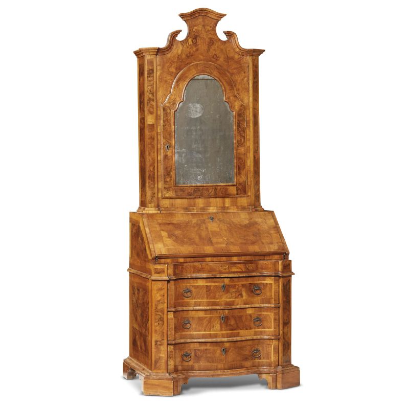 A VENETIAN BUREAU-TRUMEAU, 18TH CENTURY  - Auction ONLINE AUCTION | ARREDARE CON STILE. MOBILI E OGGETTI D'ARTE - Pandolfini Casa d'Aste