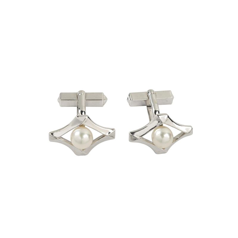 PAIR OF CUFFLINKS WITH PEARL IN 18KT WHITE GOLD  - Auction ARCADE |  JEWELS - Pandolfini Casa d'Aste