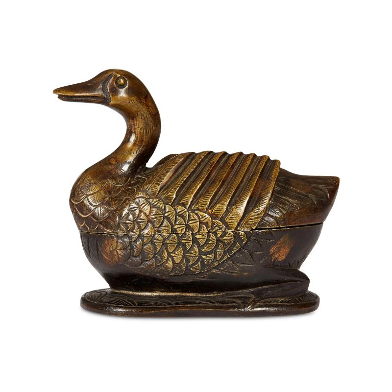 



PORTAINCENSO A FORMA DI ANATRA, CINA, EPOCA QING, SEC. XX  - Asta  Arte Orientale | 东方艺术 - Pandolfini Casa d'Aste