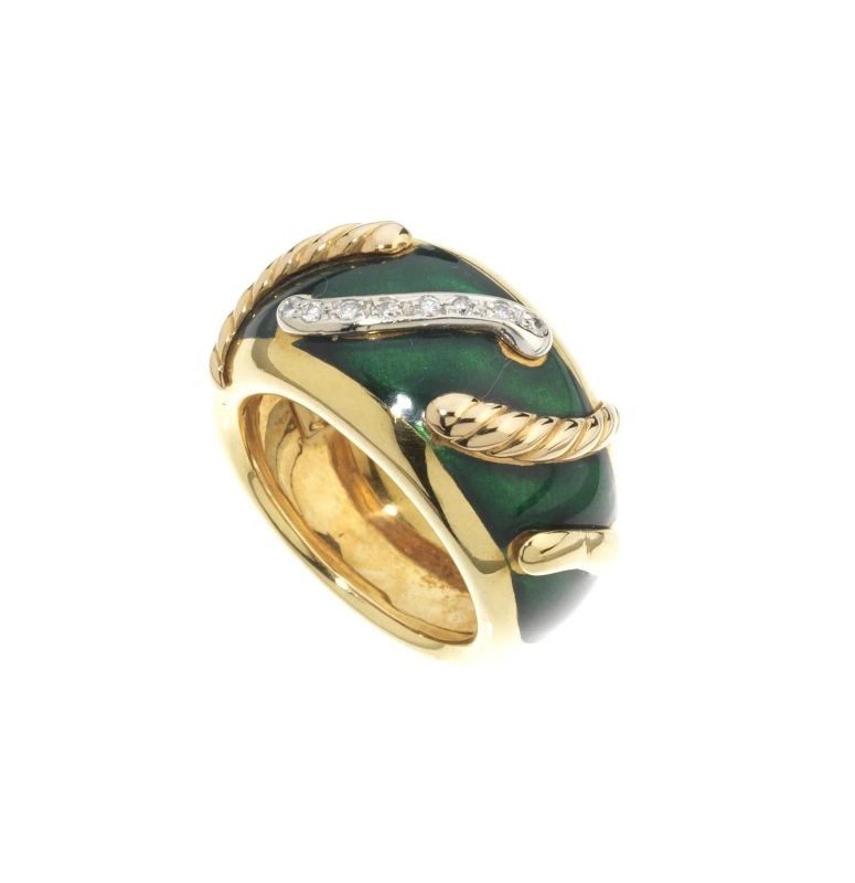 ANELLO IN ORO GIALLO E SMALTO VERDE  - Asta ASTA A TEMPO I GIOIELLI, OROLOGI, PENNE ED ARGENTI - Pandolfini Casa d'Aste