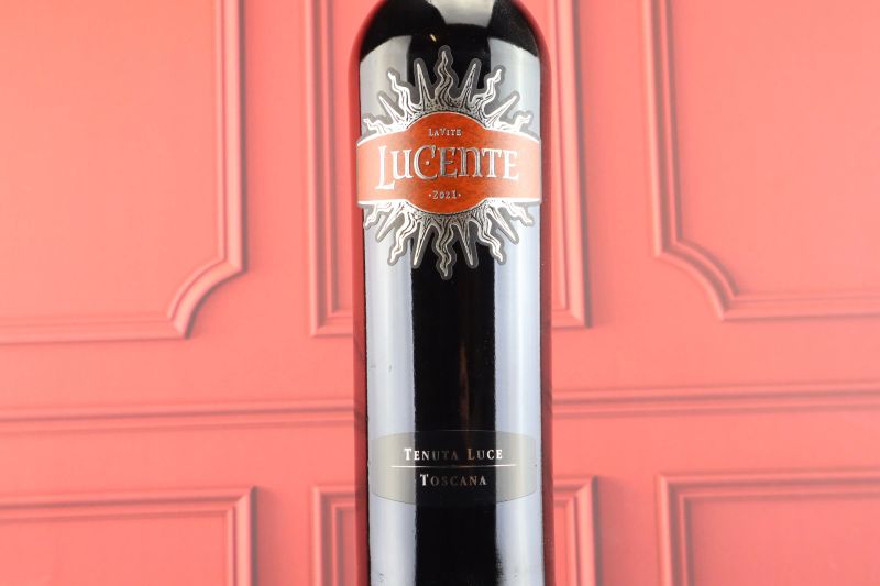 



Lucente Tenuta Luce della Vite 2021  - Asta Smartwine 2.0 | Spring Classics - Pandolfini Casa d'Aste