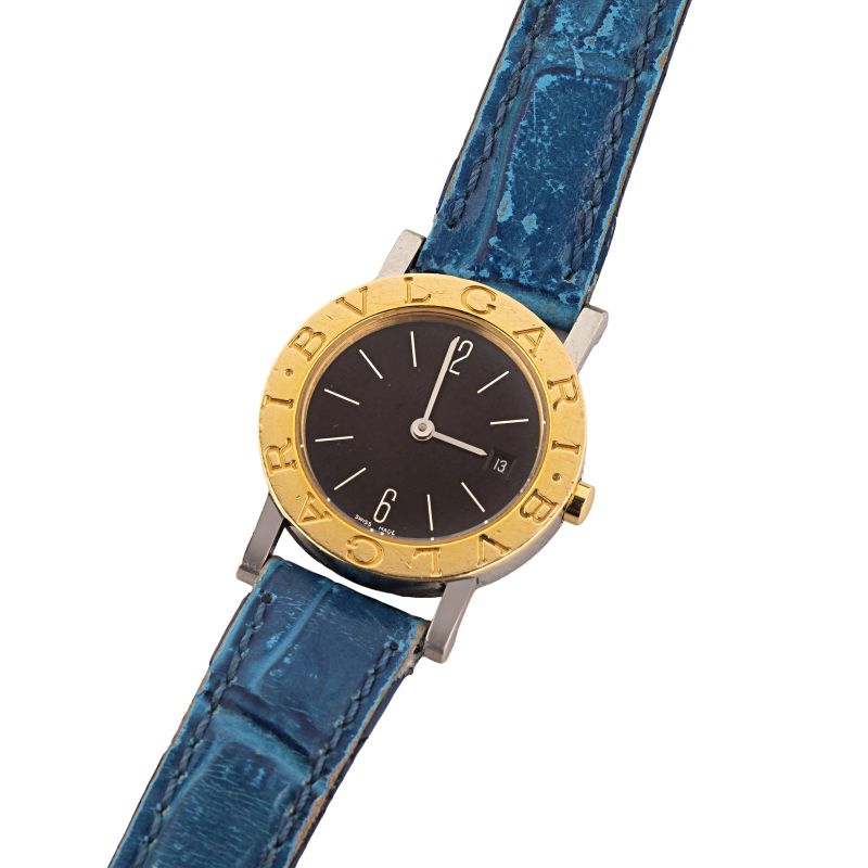 Bulgari : 



BULGARI STAINLESS STEEL AND GOLD LADY'S WRISTWATCH REF. BB 26 SGL  - Auction ARCADE |  WATCHES AND COLLECTIBLE PENS - Pandolfini Casa d'Aste