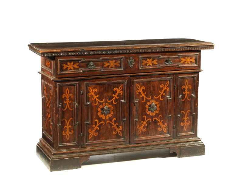 CREDENZA, ITALIA CENTRALE, SECOLO XVII  - Auction TIMED AUCTION | PAINTINGS, FURNITURE AND WORKS OF ART - Pandolfini Casa d'Aste