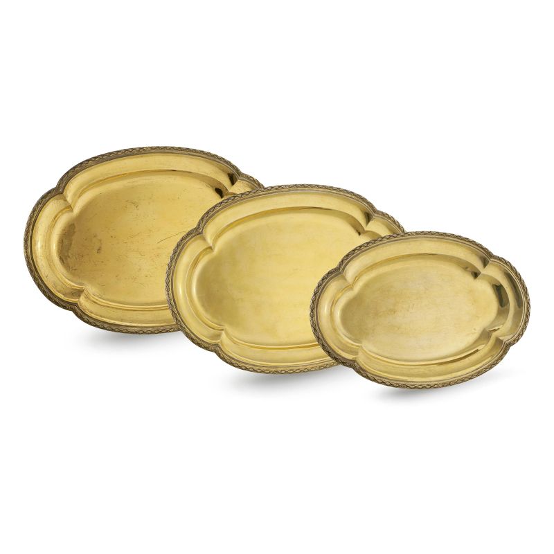 PAIR OF GILDED SILVER TRAYS AND ANOTHER GILDED TYRAY, MILAN, 20TH CENTURY, MARK OF MIRACOLI  - Auction Italian and european silvers - Pandolfini Casa d'Aste