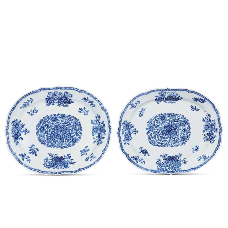 A PAIR OF PLATES, CHINA, QING DYNASTY, 18TH CENTURY  - Auction Asian Art - Pandolfini Casa d'Aste