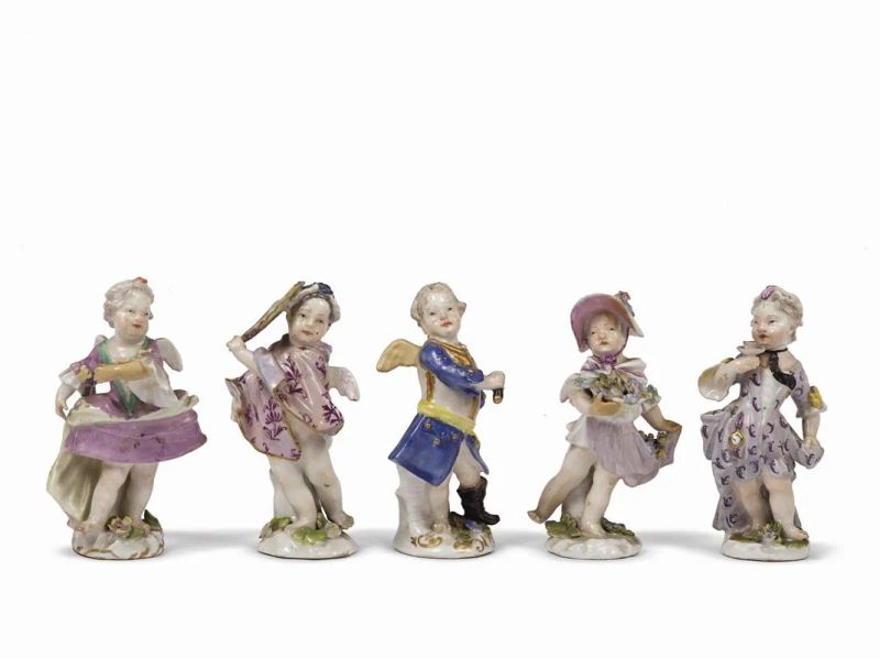 CINQUE FIGURINE, MEISSEN, SECONDA MET&Agrave; SECOLO XVIII  - Auction The charm and splendour of maiolica and porcelain: the Pietro Barilla Collection and an important Roman collection - Pandolfini Casa d'Aste