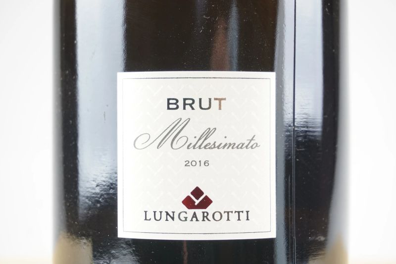      Brut Millesimato Lungarotti    - Auction ONLINE AUCTION | Smart Wine & Spirits - Pandolfini Casa d'Aste