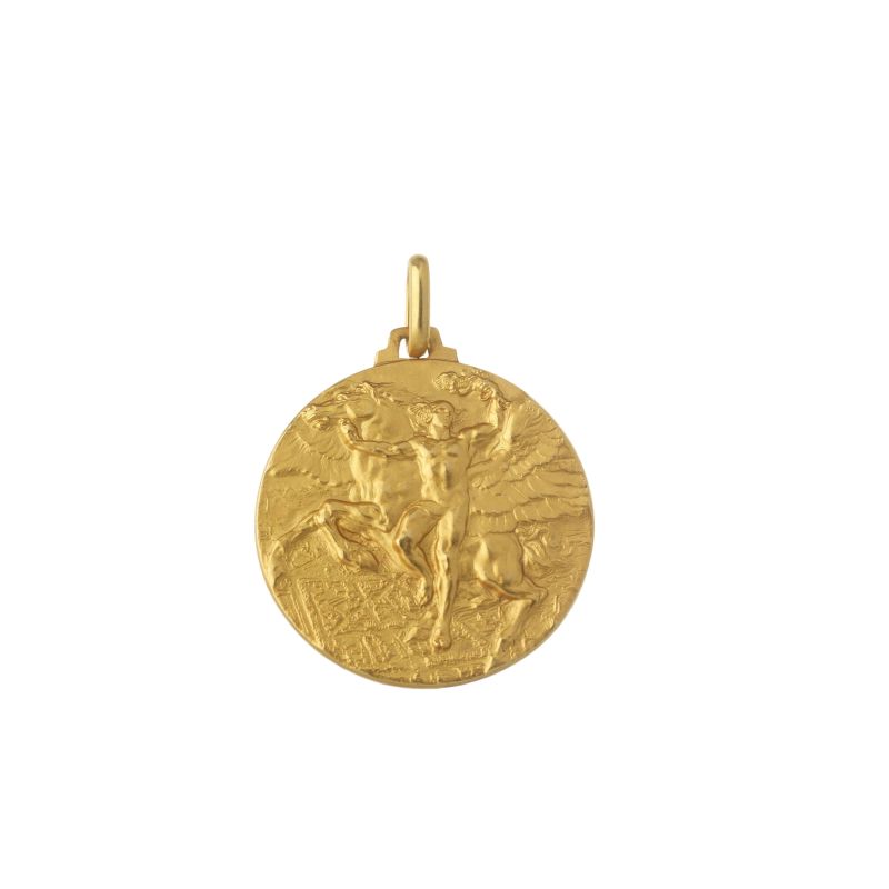 A MEDAL IN ORO GIALLO 18KT  - Auction JEWELS - Pandolfini Casa d'Aste