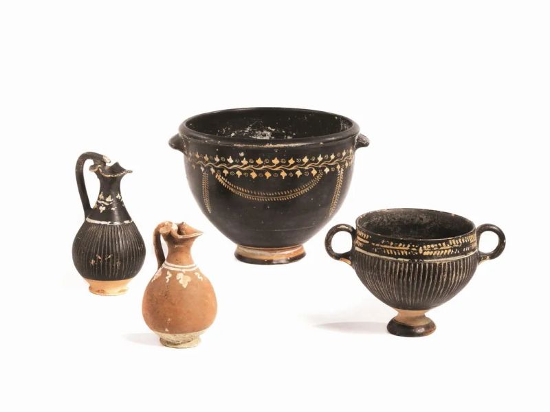 QUATTRO VASI NELLO STILE DI GNATHIA  - Auction Antiquities - Pandolfini Casa d'Aste