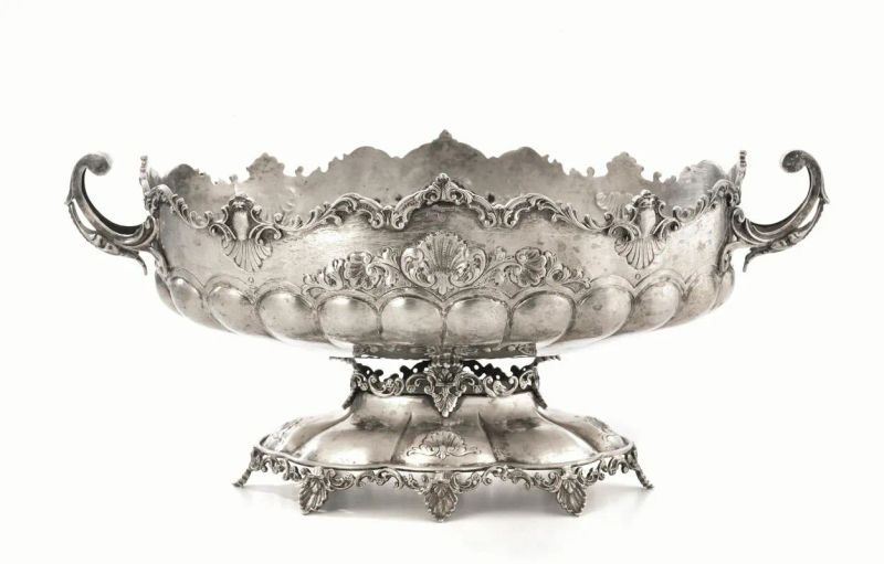 VASCA CENTROTAVOLA, SECOLO XX  - Auction Russian, European and Italian Silver - Pandolfini Casa d'Aste