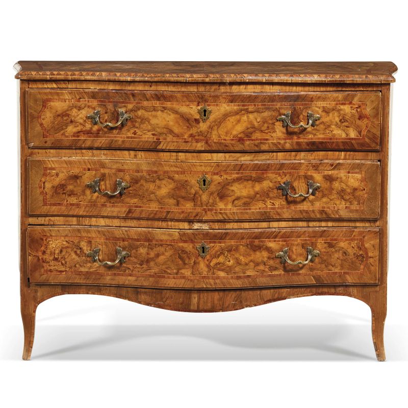 A VENETIAN COMMODE, 18TH CENTURY  - Auction FURNITURE, OBJECTS OF ART AND SCULPTURES FROM PRIVATE COLLECTIONS - Pandolfini Casa d'Aste