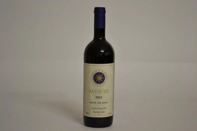 Sassicaia Tenuta San Guido 1985  - Auction PANDOLFINI FOR EXPO 2015: Finest and rarest wines - Pandolfini Casa d'Aste