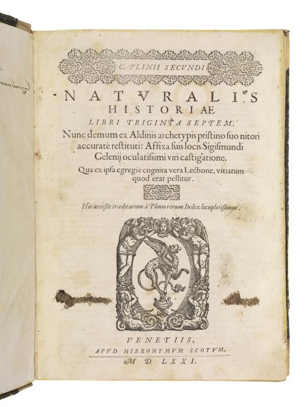 PLINIUS Secundus, Gaius. Naturalis historiae libri triginta septem. Venetiis, apud Hieronymum Scotum, 1571.  - Auction Fine silver, Coins and Medals, Books - Pandolfini Casa d'Aste