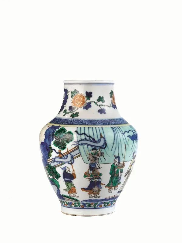  Vaso, Cina, periodo repubblicano , in porcellana Wucai decorato con figure in  - Auction Oriental Art - Pandolfini Casa d'Aste