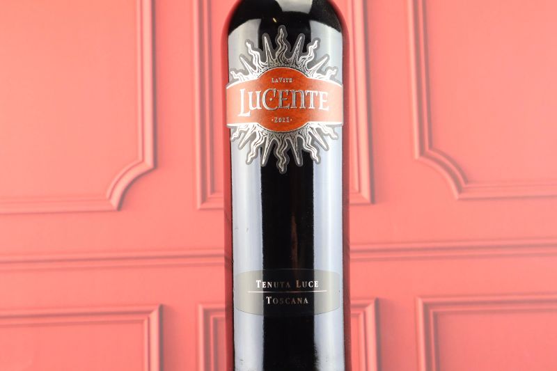 



Lucente Tenuta Luce della Vite 2021  - Auction Smartwine 2.0 | Spring Classics - Pandolfini Casa d'Aste