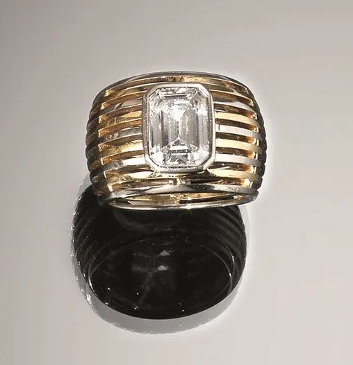 Anello in oro bianco, oro giallo e diamante  - Auction Important Jewels and Watches - I - Pandolfini Casa d'Aste