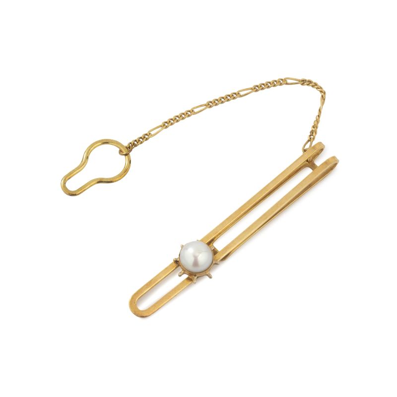 



PEARL TIE BAR IN 18KT YELLOW GOLD  - Auction ARCADE |  JEWELS - Pandolfini Casa d'Aste