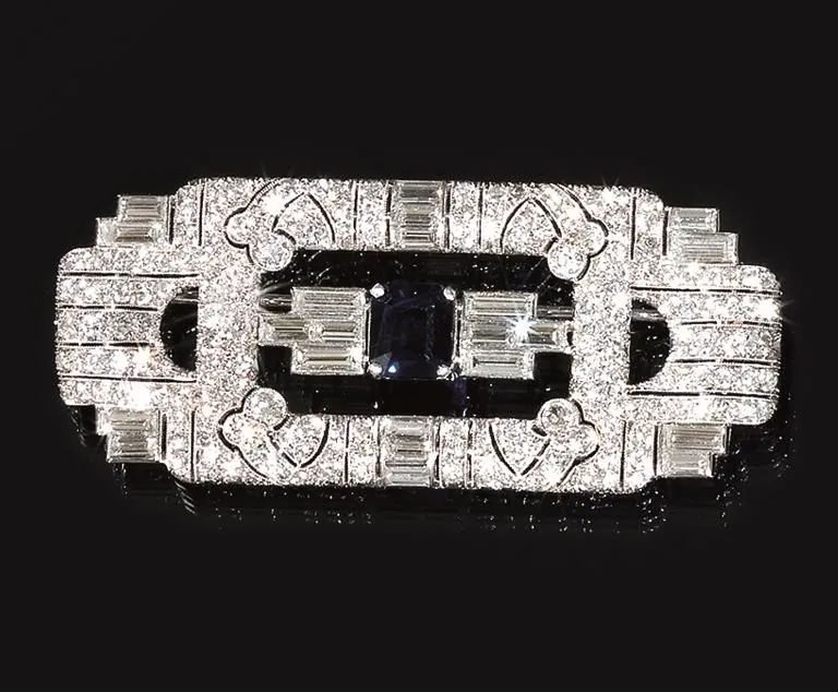 Spilla in platino, zaffiro e diamanti  - Auction Silver, jewels, watches and coins - Pandolfini Casa d'Aste