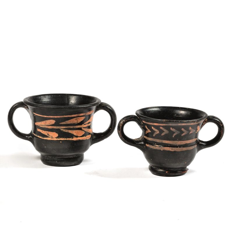 



COPPIA DI VASI MINIATURISTICI  - Auction ANTIQUITIES - Pandolfini Casa d'Aste