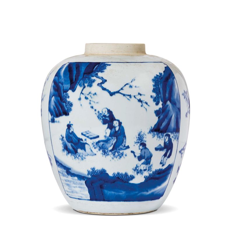 A BLUE AND WHITE VASE, CHINA, QING DYNASTY, 18TH CENTURY  - Auction Asian Art | 东方艺术 - Pandolfini Casa d'Aste