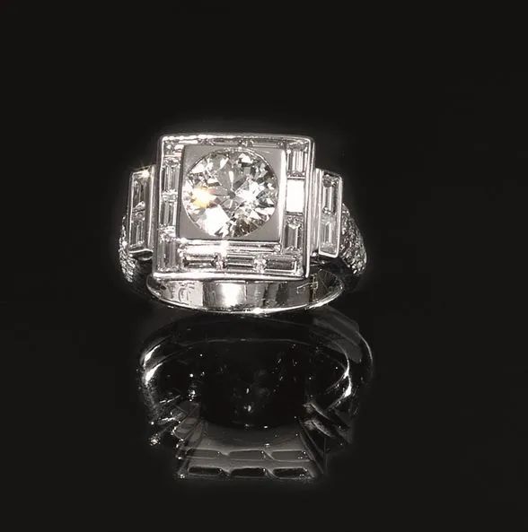 Anello oro bianco e diamanti  - Auction Important Jewels and Watches - I - Pandolfini Casa d'Aste