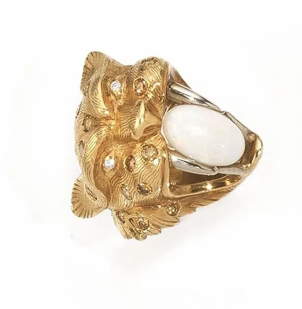 * Anello, Torrini 1960, in oro giallo, diamanti e opale  - Auction Silver, jewels, watches and coins - Pandolfini Casa d'Aste