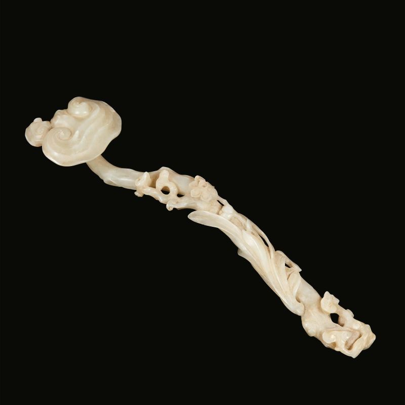 



RUYI SCEPTRE IN JADE, CHINA, QING DYNASTY, 19TH CENTURY  - Auction Asian Art | 东方艺术 - Pandolfini Casa d'Aste