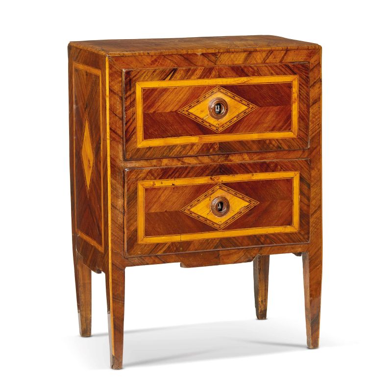 



A SMALL NEAPOLITAN COMMODE, LATE 18TH CENTURY  - Auction FURNITURE, MAJOLICA AND WORKS OF ART - Pandolfini Casa d'Aste