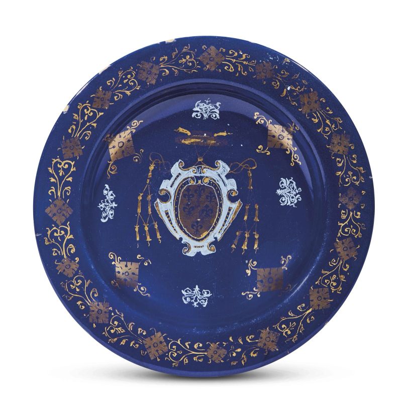 



A DISH, CASTELLI D'ABRUZZO, 1580-1589  - Auction IMPORTANT RENAISSANCE MAJOLICA - Pandolfini Casa d'Aste