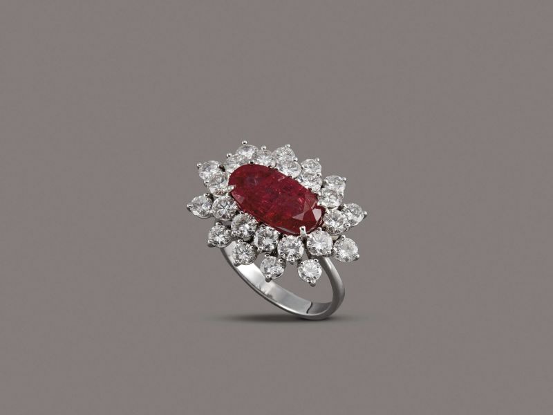 ANELLO IN ORO BIANCO CON SPINELLO ROSSO E DIAMANTI  - Auction FINE JEWELS - Pandolfini Casa d'Aste