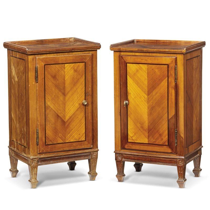 A PAIR OF VENETIAN CABINETS, LATE 18TH CENTURY  - Auction ONLINE AUCTION | ARREDARE CON STILE. MOBILI E OGGETTI D'ARTE - Pandolfini Casa d'Aste