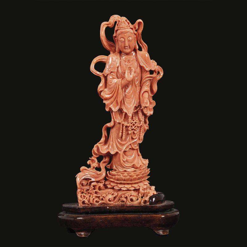 FIGURA IN CORALLO, CINA, DINASTIA QING, SEC. XIX  - Asta Arte Orientale | &#19996;&#26041;&#33402;&#26415; - Pandolfini Casa d'Aste