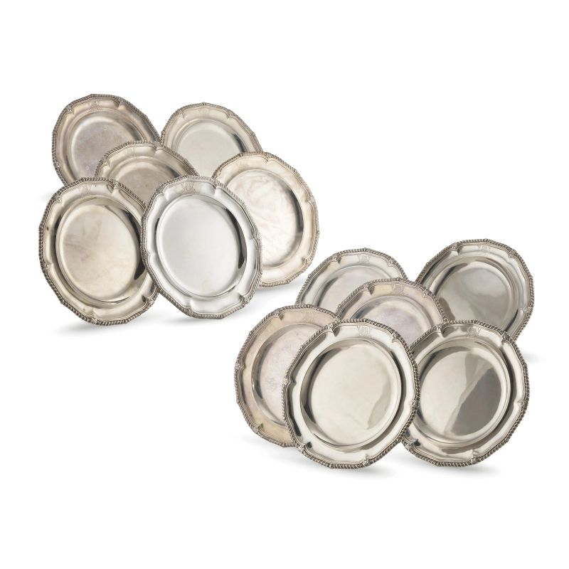 TWELVE STERLING SILVER PLATES, LONDON, 1807, MARKS OF WILLIAM STROUD  - Auction Italian and european silvers - Pandolfini Casa d'Aste