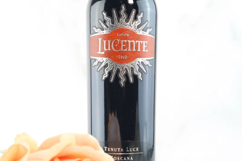 



Lucente Tenuta Luce della Vite 2022  - Asta Smartwine 2.0 | Fleurs de Vigne - Pandolfini Casa d'Aste