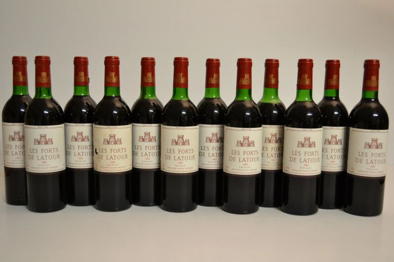 Les Forts de Latour Château Latour 1983  - Asta Una Prestigiosa Selezione di Vini e Distillati da Collezioni Private - Pandolfini Casa d'Aste
