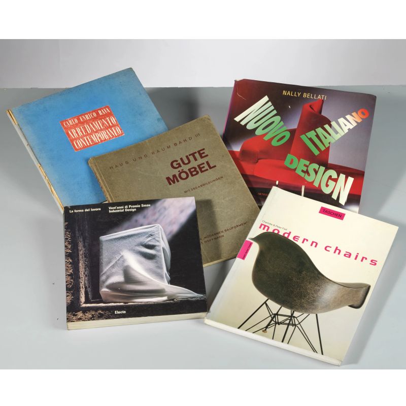 



Lotto di cinque libri  - Asta DESIGN E ARTI DECORATIVE DEL '900 - Pandolfini Casa d'Aste