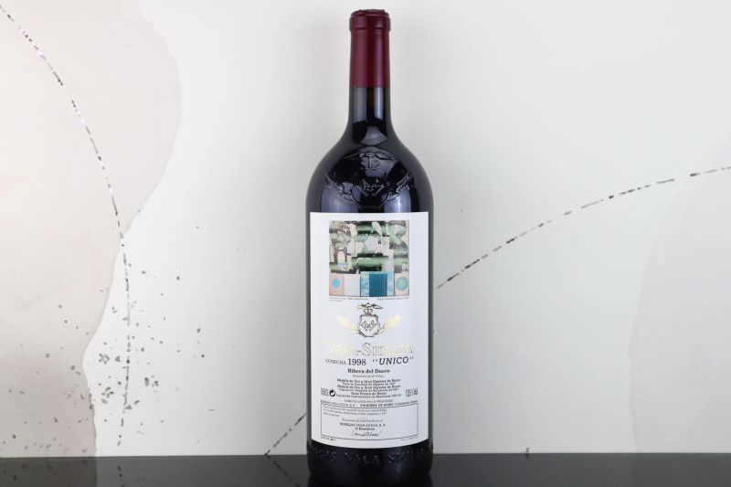 



Unico Vega Sicilia 1998  - Asta FORMA - Vini Pregiati e da Collezione - Pandolfini Casa d'Aste