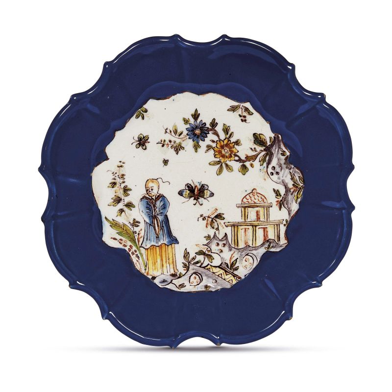 



A DISH, MILAN OR TURIN, 18TH CENTURY  - Auction MAJOLICA AND PORCELAIN FROM THE RENAISSANCE TO THE 19TH CENTURY - Pandolfini Casa d'Aste