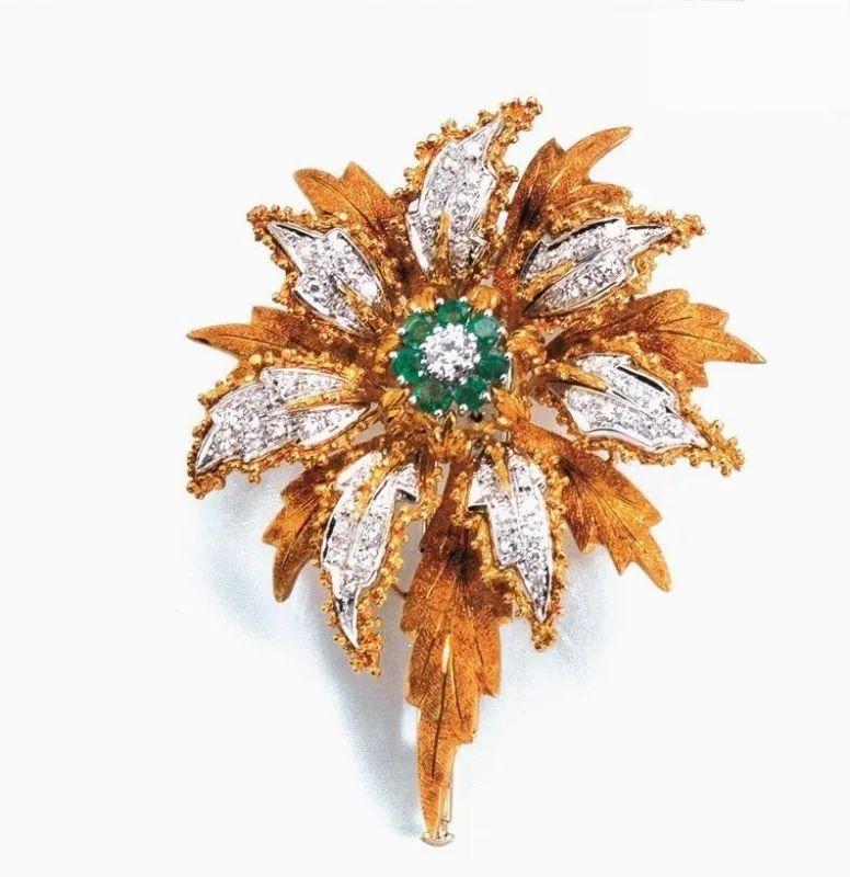 SPILLA IN ORO GIALLO, ORO BIANCO, SMERALDI E DIAMANTI  - Auction Fine Jewels and Watches - Pandolfini Casa d'Aste