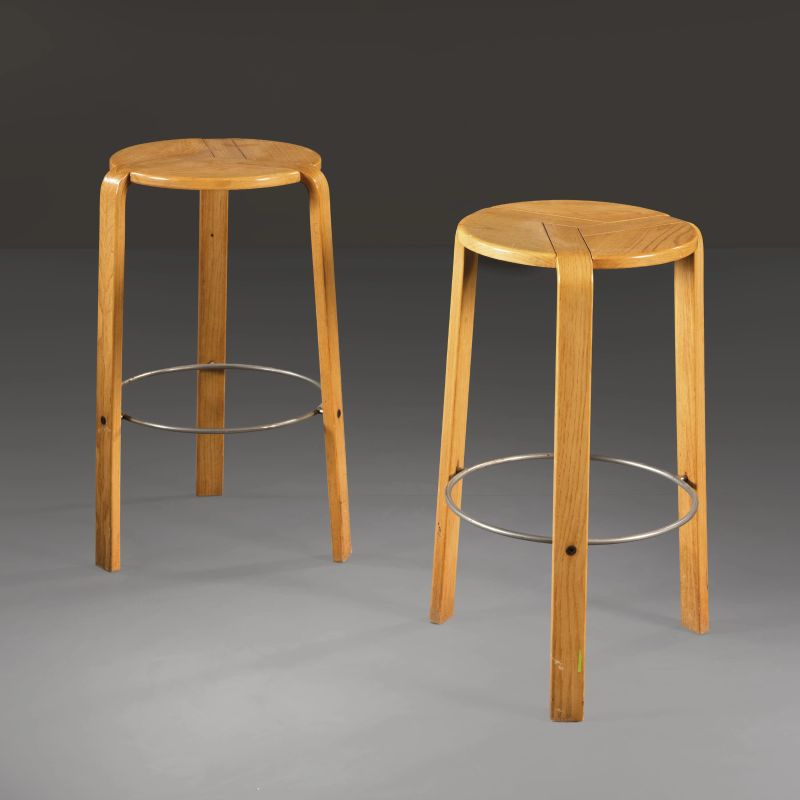 



DUE SGABELLI  - Asta DESIGN E ARTI DECORATIVE DEL '900 - Pandolfini Casa d'Aste